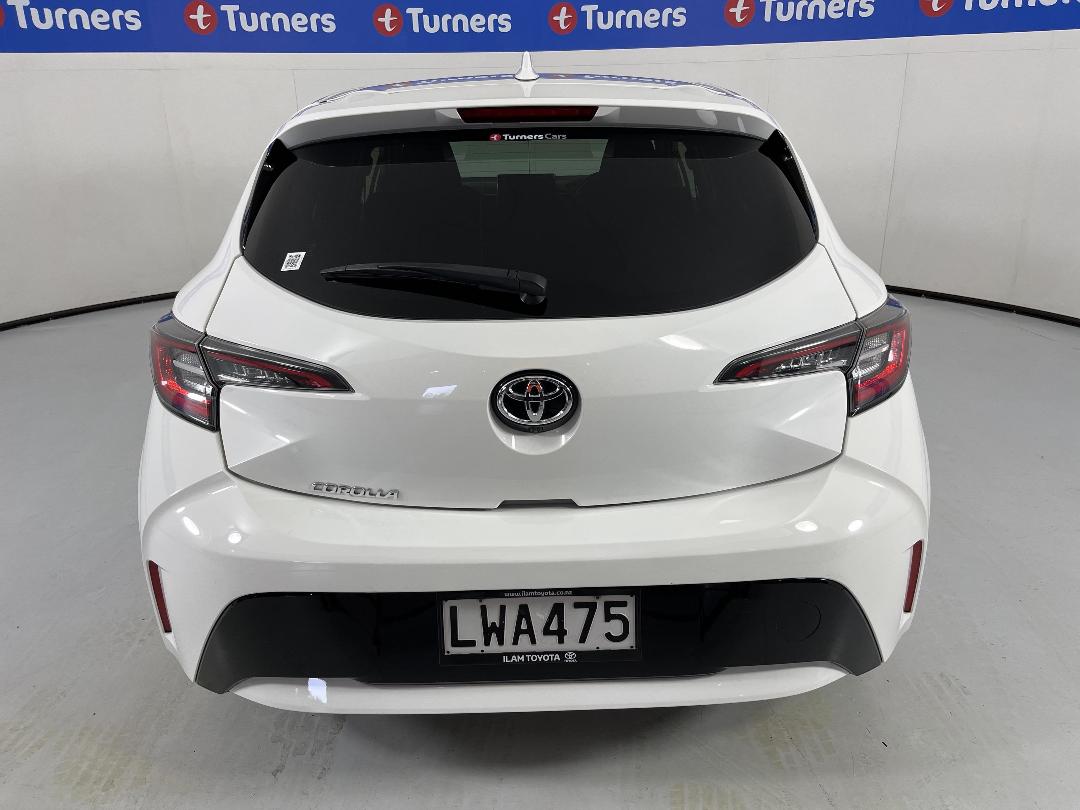 Photo '6' of Toyota Corolla Photo '6' of Toyota Corolla