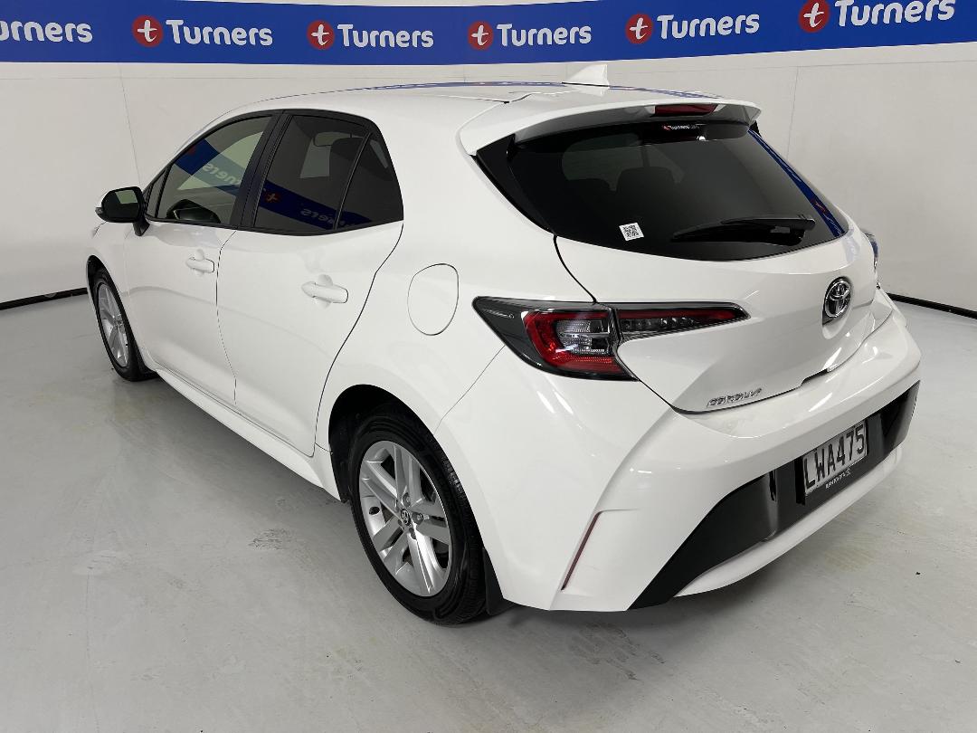 Photo '5' of Toyota Corolla Photo '5' of Toyota Corolla