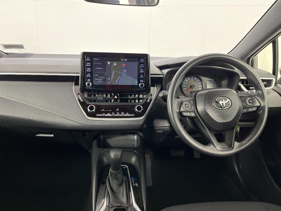 Photo '17' of Toyota Corolla Photo '17' of Toyota Corolla