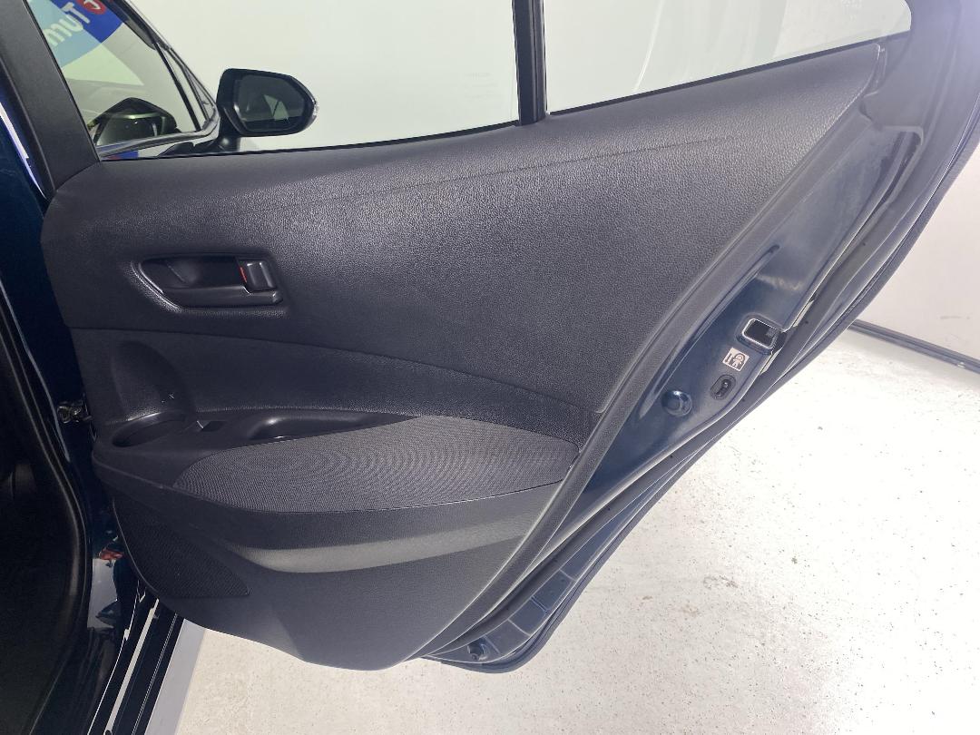 Photo '19' of Toyota Corolla