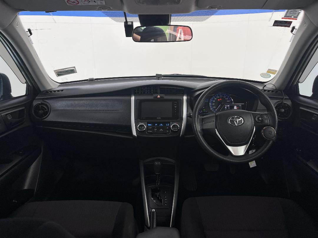 Photo '17' of Toyota Corolla