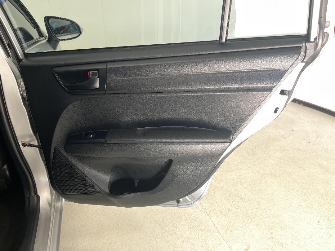 Photo '19' of Toyota Corolla