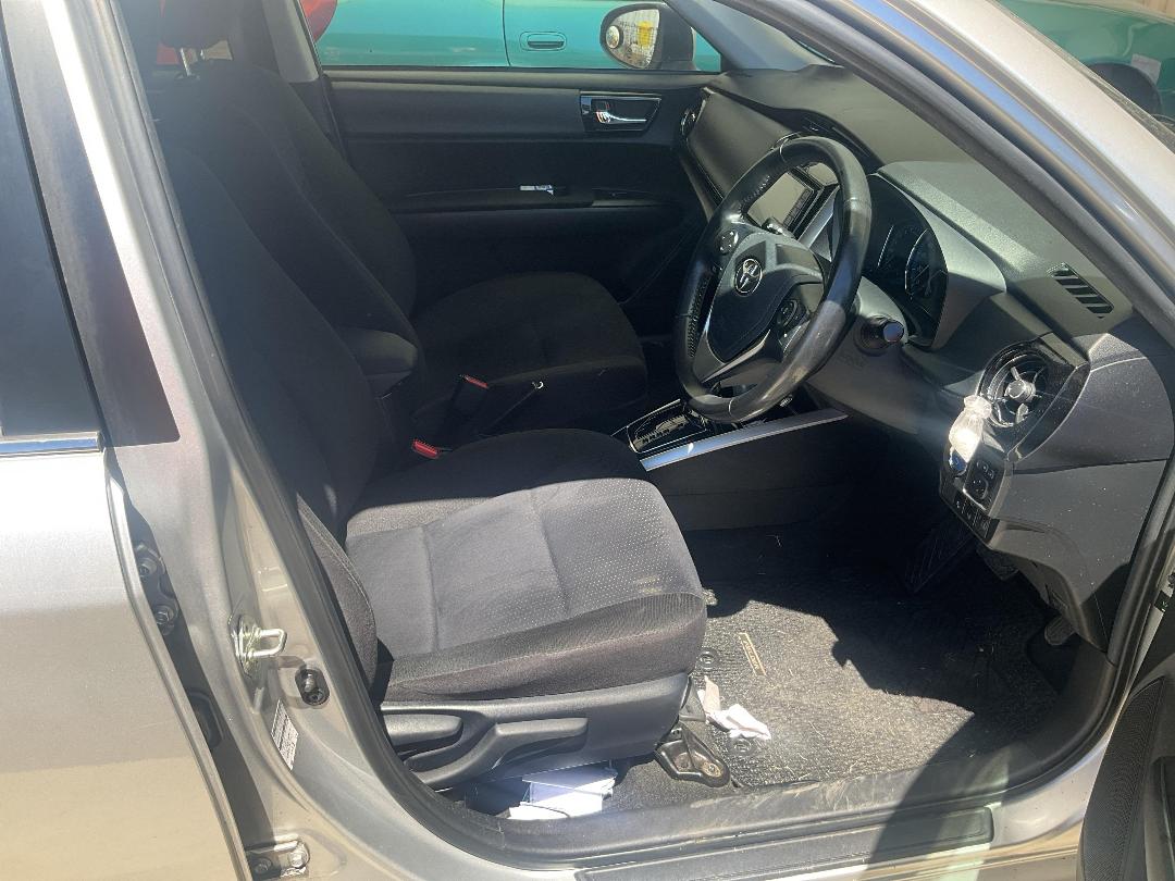 Photo '9' of Toyota Corolla Fielder Hybrid Photo '9' of Toyota Corolla Fielder Hybrid