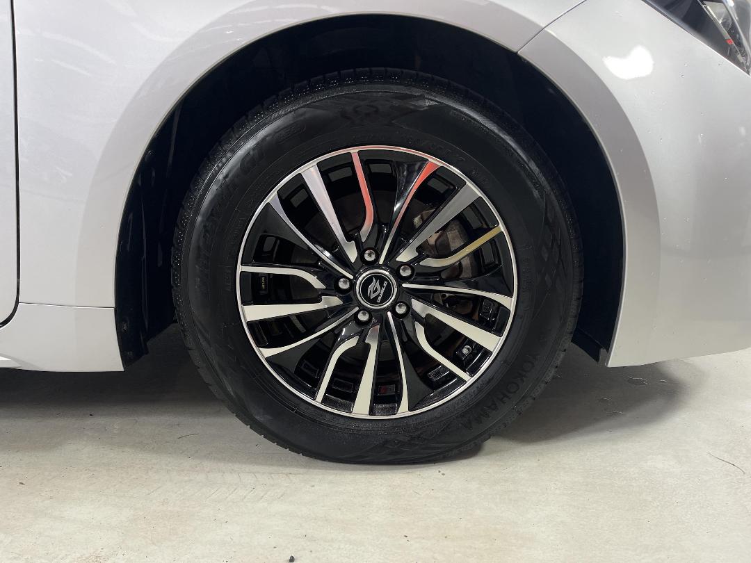 Photo '9' of Toyota Corolla