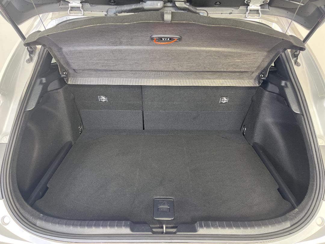 Photo '14' of Toyota Corolla