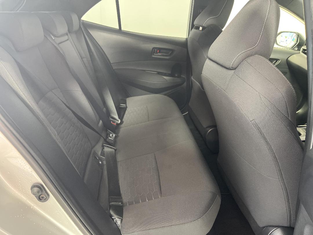 Photo '20' of Toyota Corolla