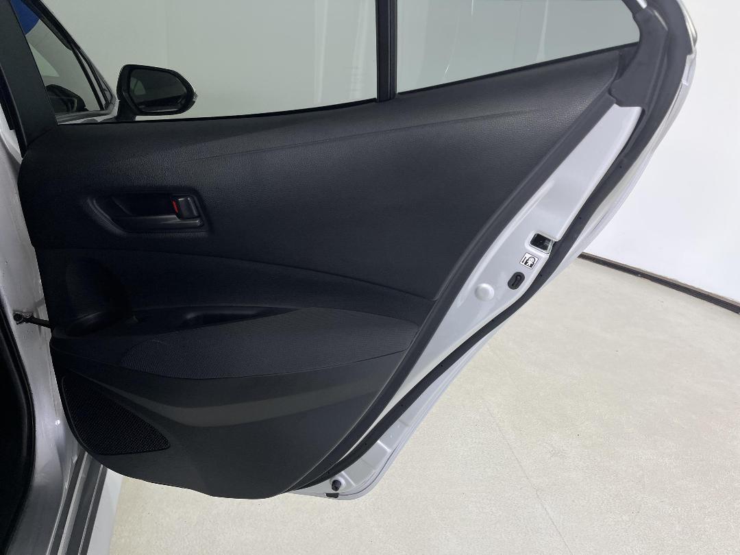 Photo '19' of Toyota Corolla