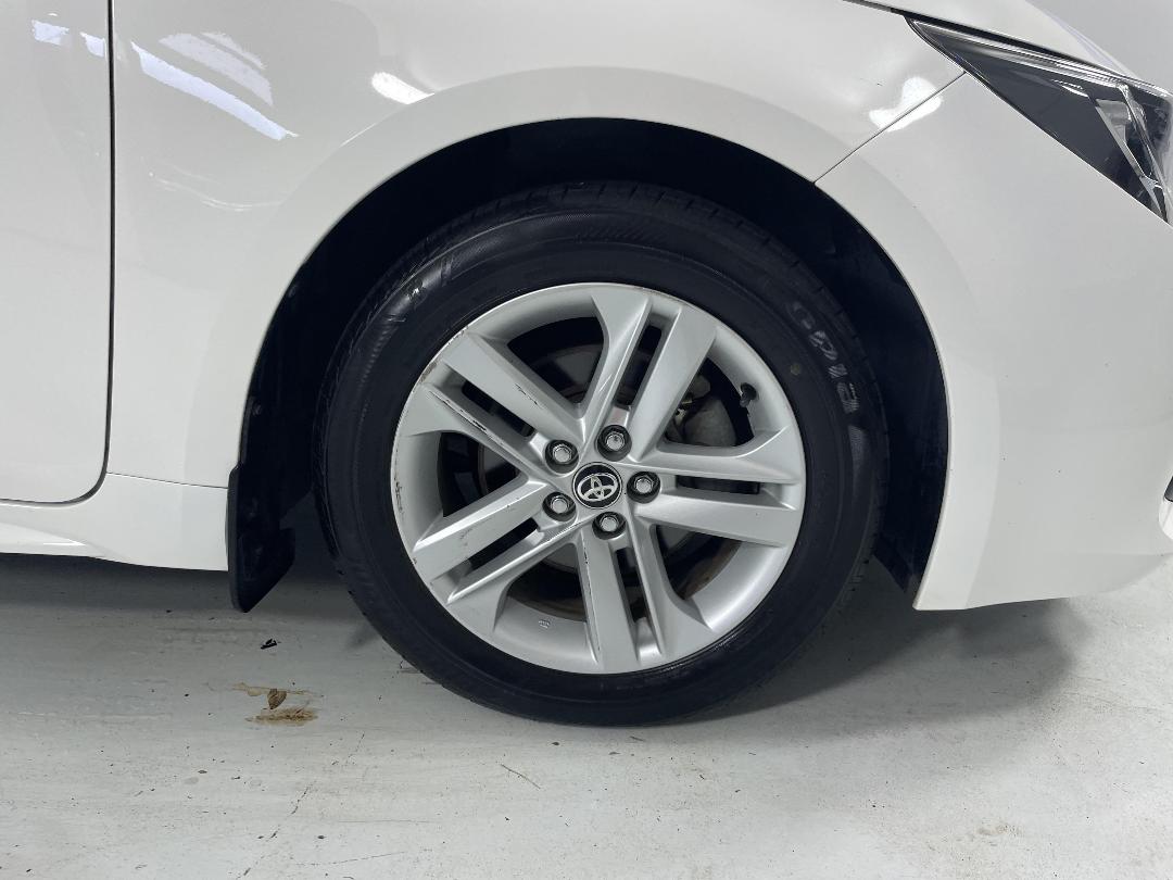 Photo '9' of Toyota Corolla Photo '9' of Toyota Corolla