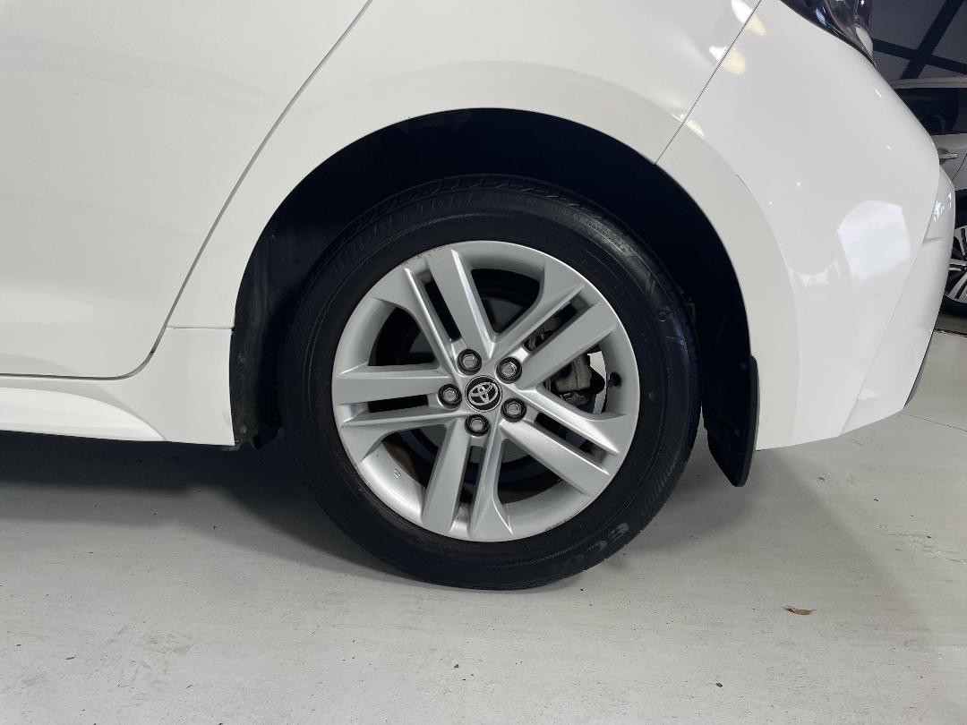 Photo '11' of Toyota Corolla Photo '11' of Toyota Corolla