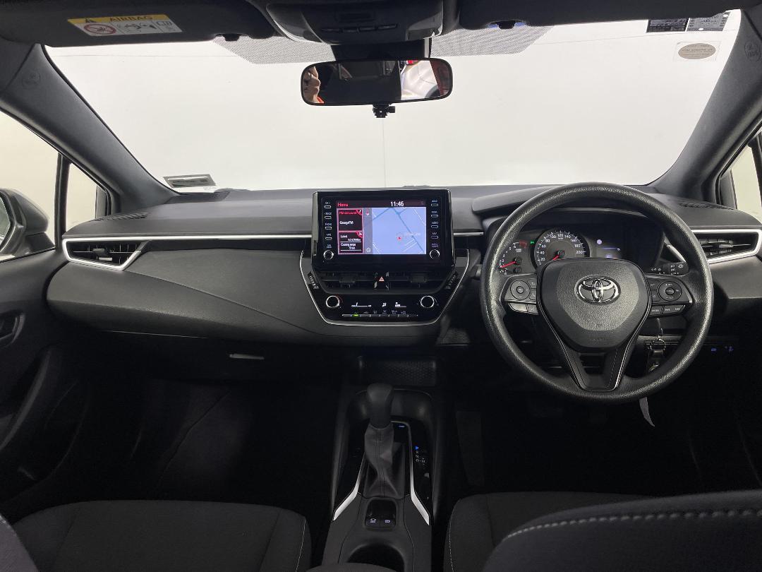 Photo '17' of Toyota Corolla Photo '17' of Toyota Corolla