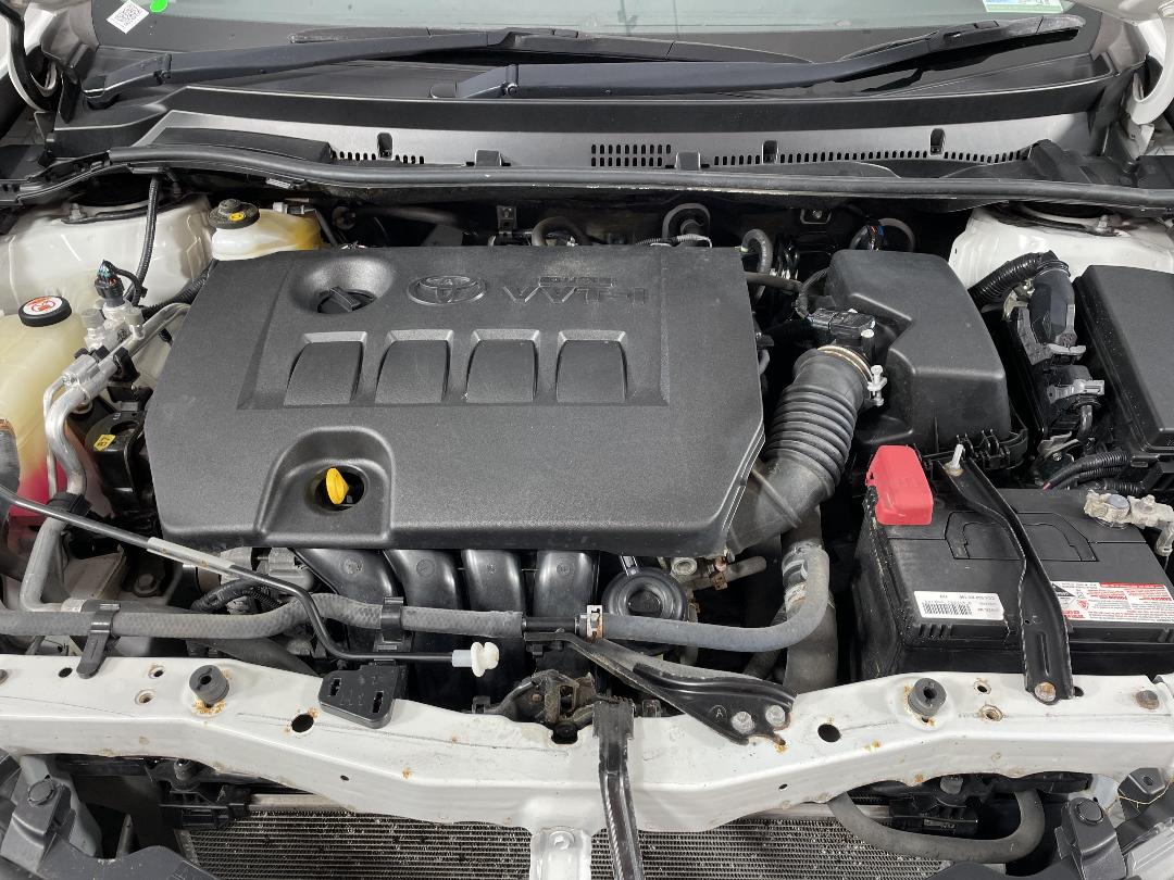 Photo '13' of Toyota Corolla