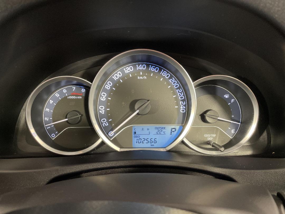 Photo '21' of Toyota Corolla