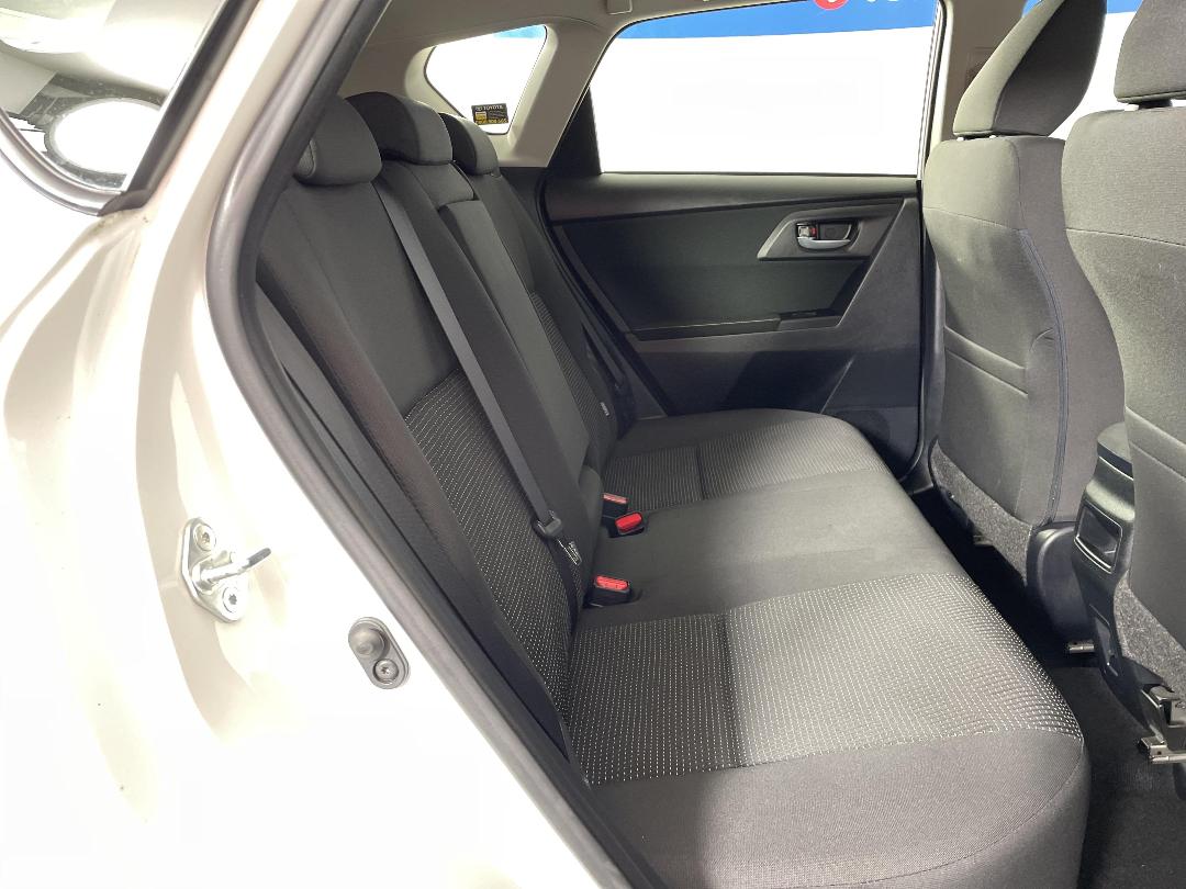 Photo '20' of Toyota Corolla