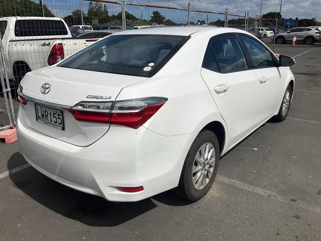 Photo '4' of Toyota Corolla GX
