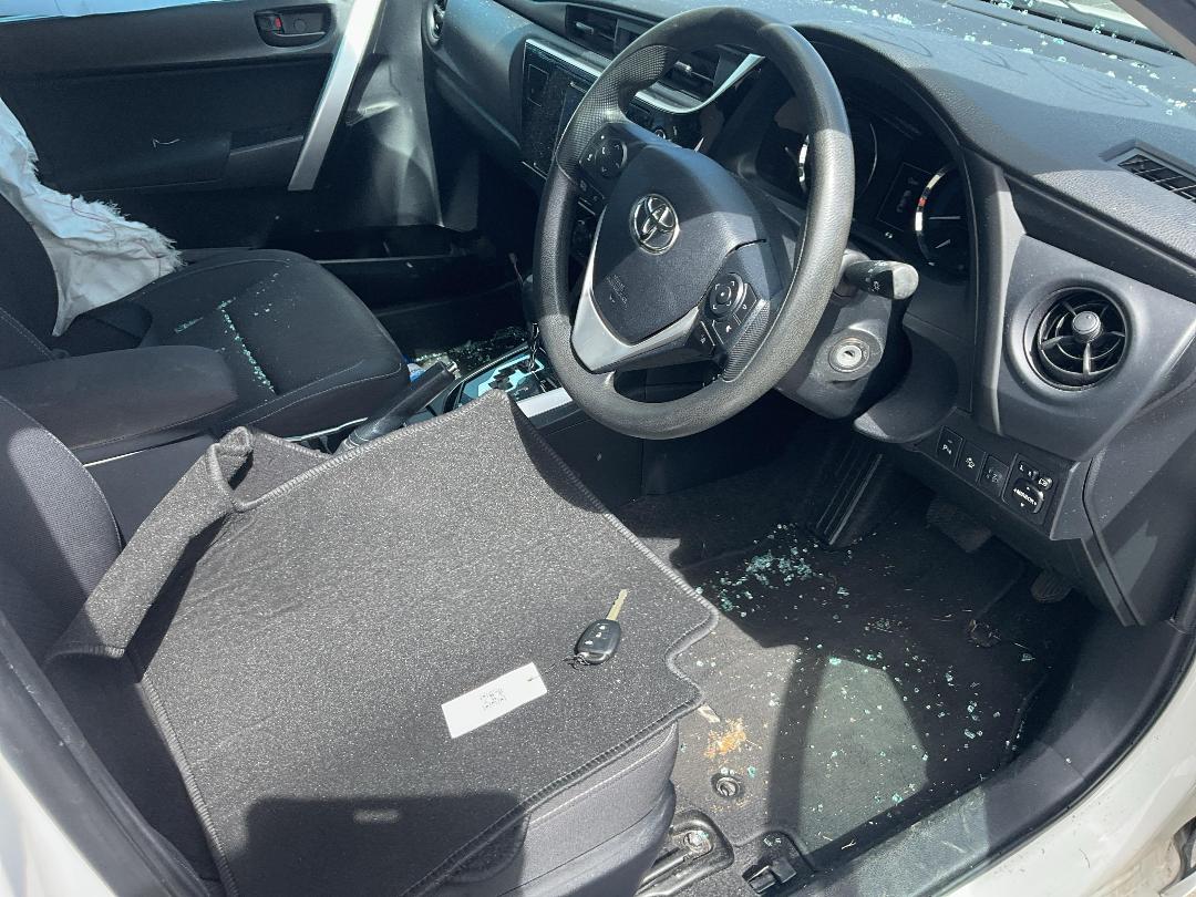 Photo '13' of Toyota Corolla GX