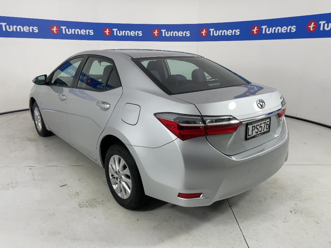 Photo '5' of Toyota Corolla Photo '5' of Toyota Corolla