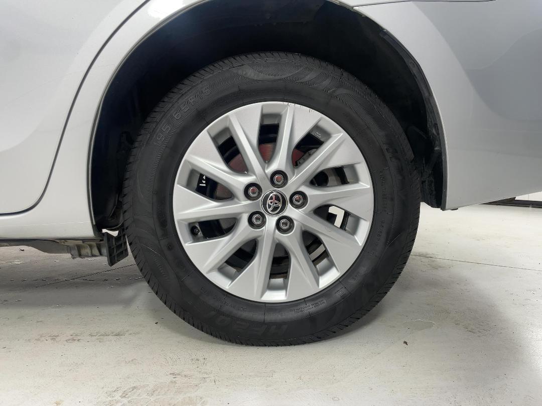 Photo '11' of Toyota Corolla Photo '11' of Toyota Corolla