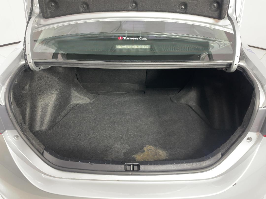 Photo '14' of Toyota Corolla Photo '14' of Toyota Corolla