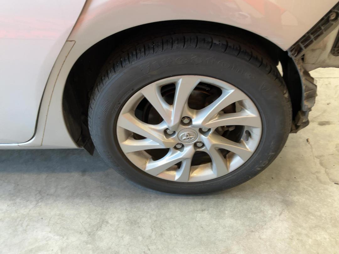 Photo '12' of Toyota Corolla GLX