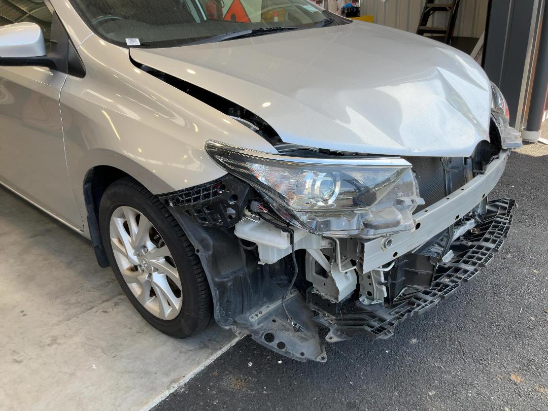 Photo '15' of Toyota Corolla GLX