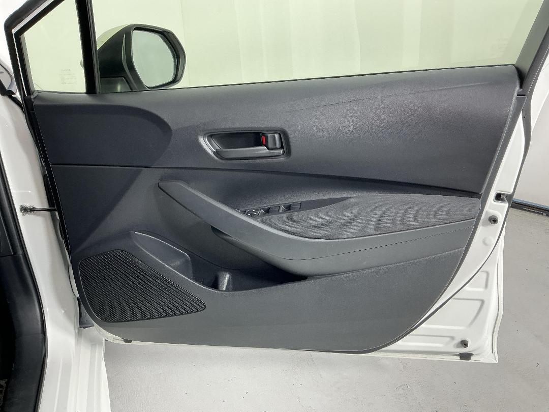 Photo '15' of Toyota Corolla