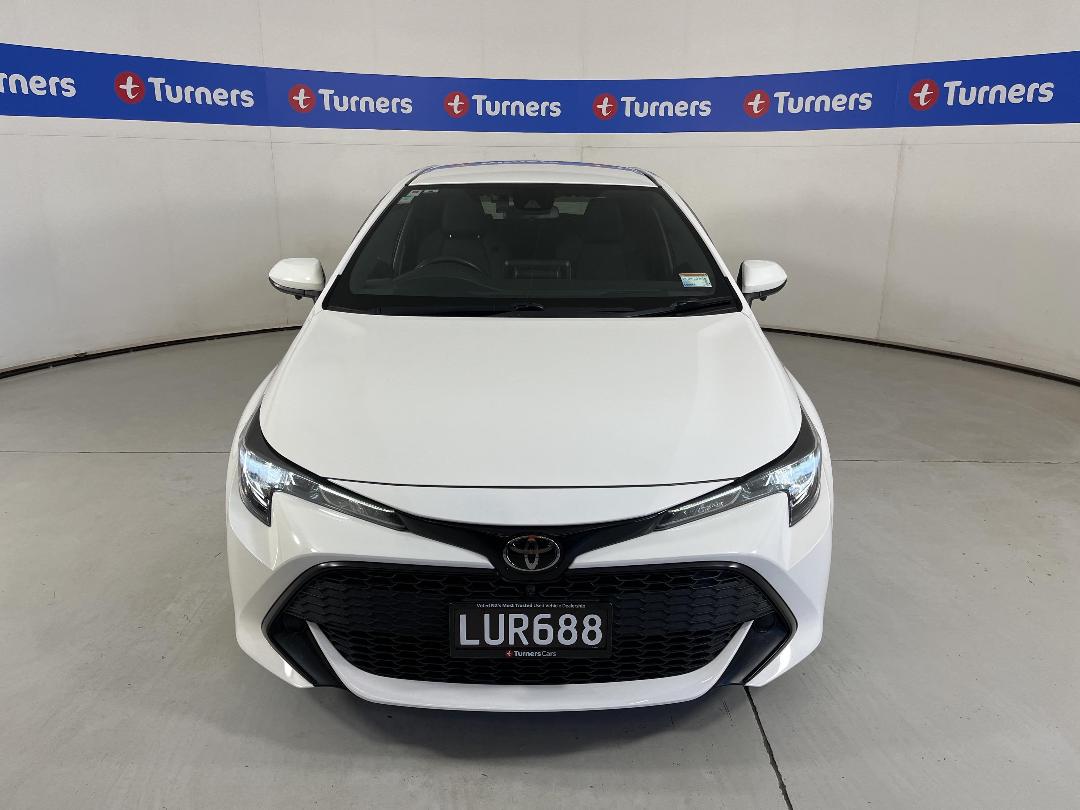 Photo '2' of Toyota Corolla