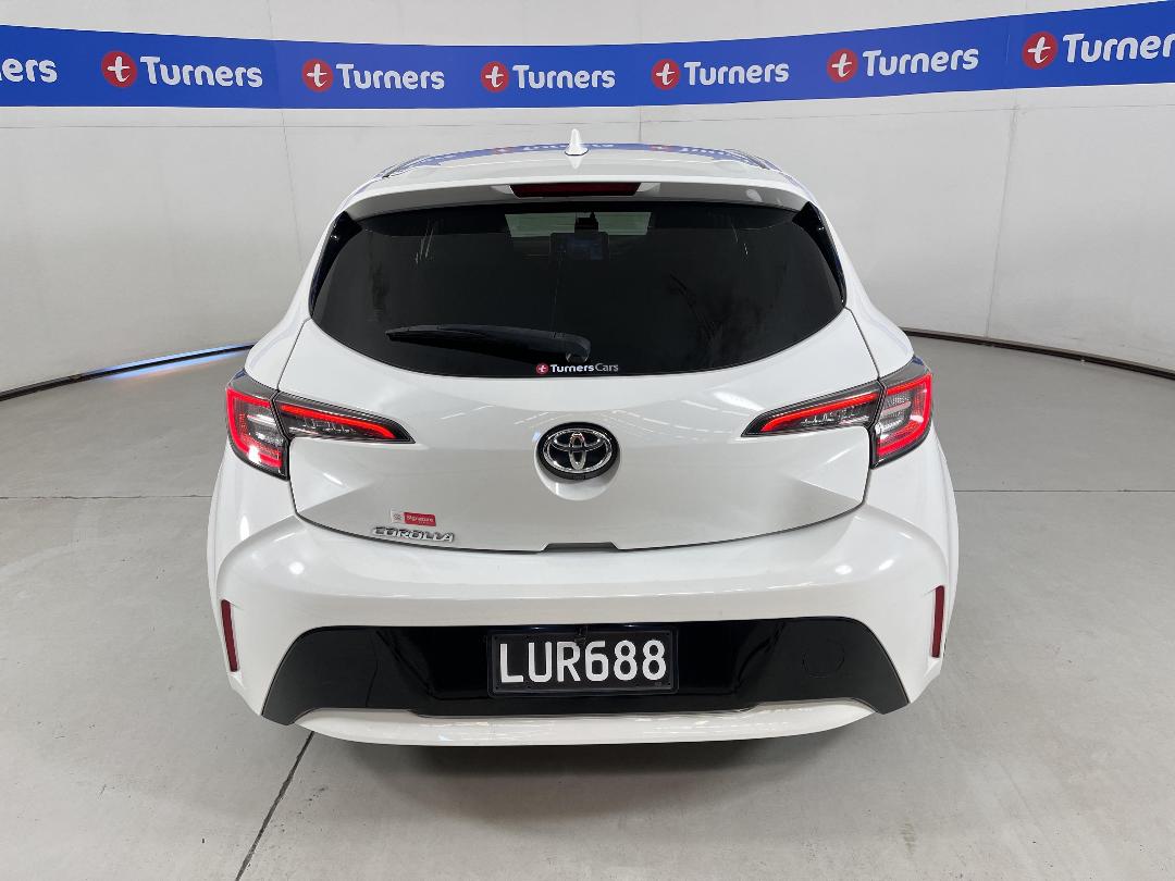 Photo '6' of Toyota Corolla