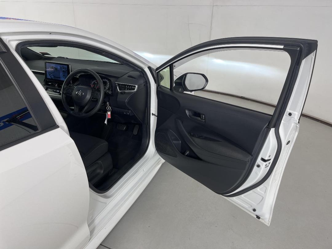 Photo '15' of Toyota Corolla