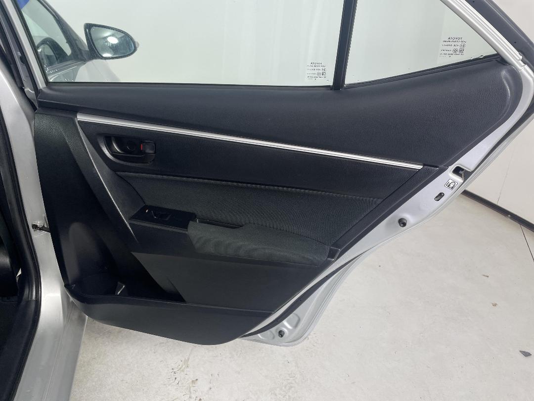 Photo '19' of Toyota Corolla