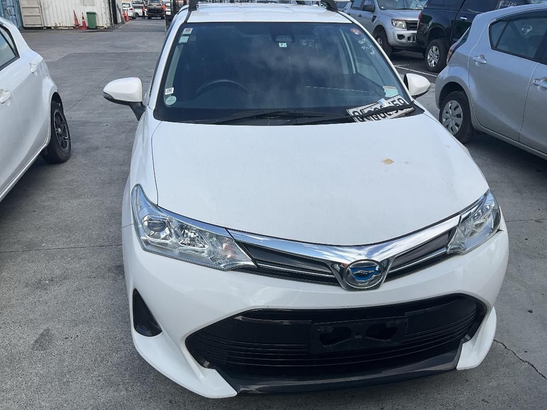 Photo '2' of Toyota Corolla Fielder