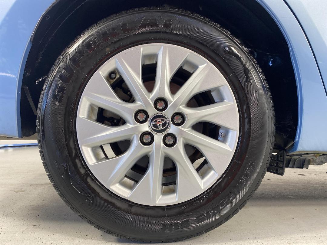 Photo '12' of Toyota Corolla