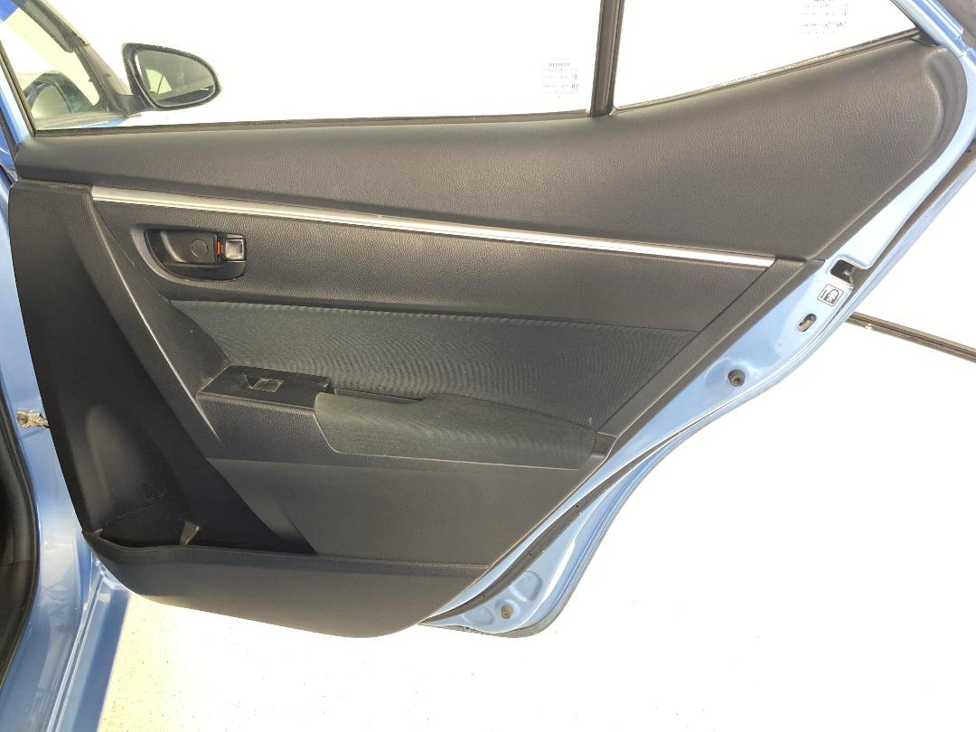 Photo '19' of Toyota Corolla