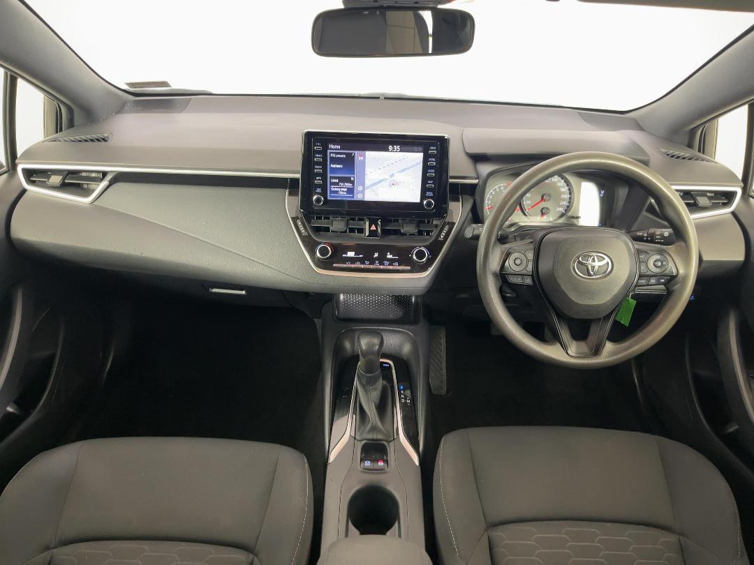 Photo '17' of Toyota Corolla