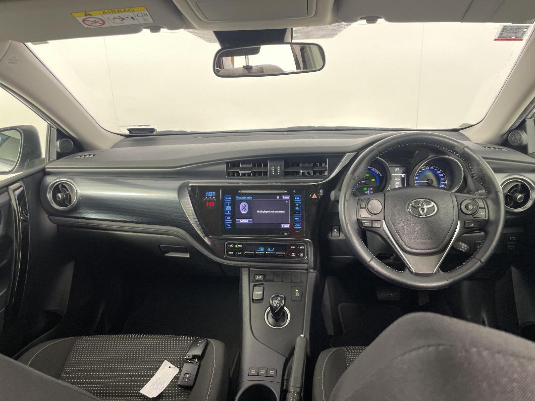 Photo '17' of Toyota Corolla