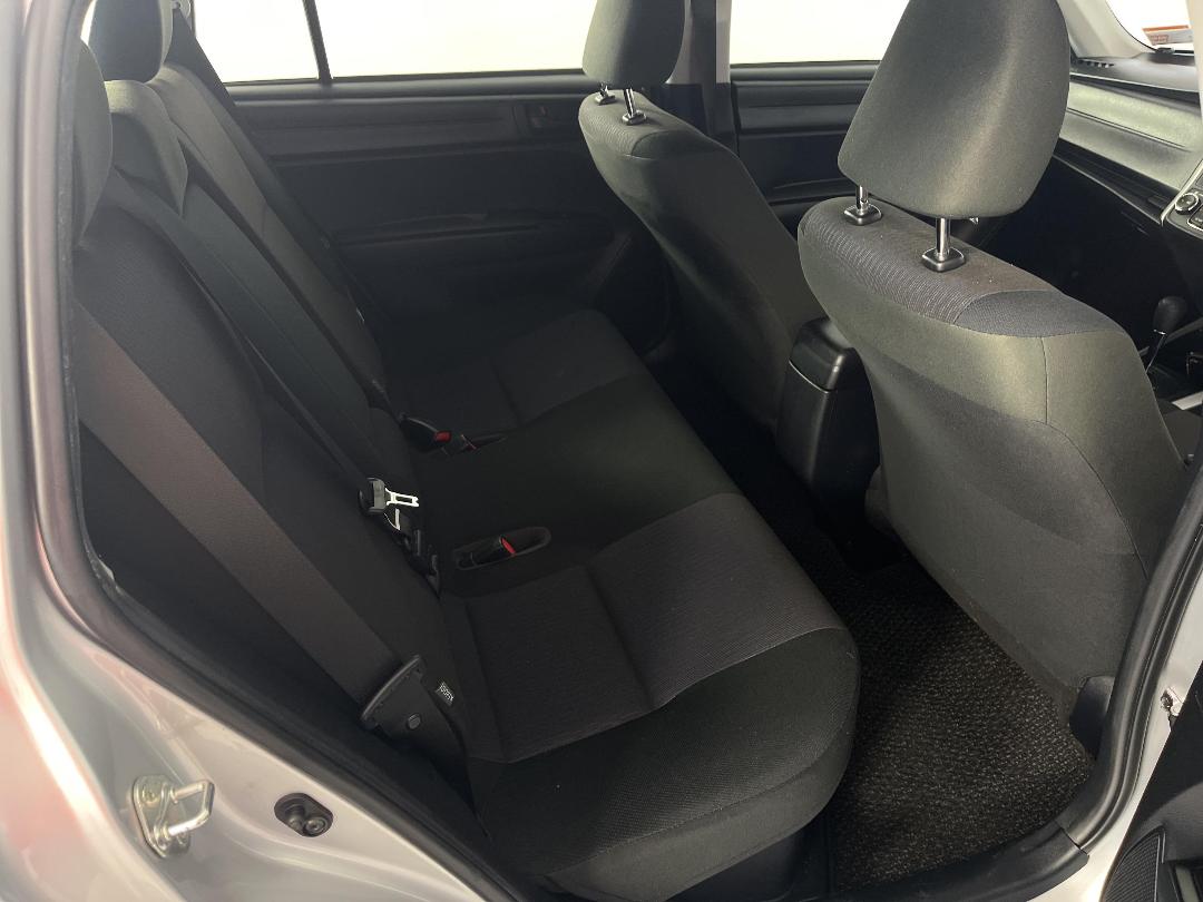 Photo '20' of Toyota Corolla