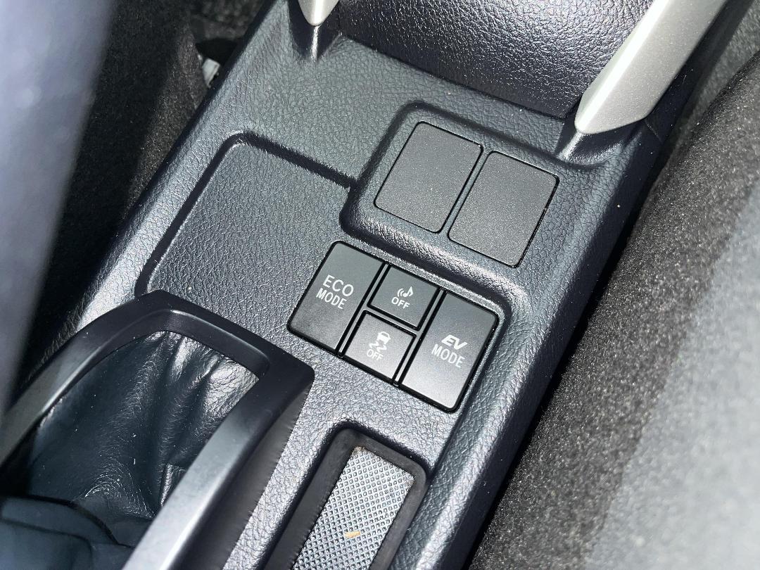 Photo '28' of Toyota Corolla