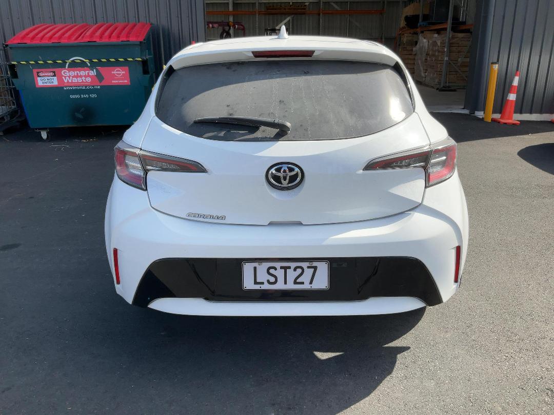 Photo '6' of Toyota Corolla GX