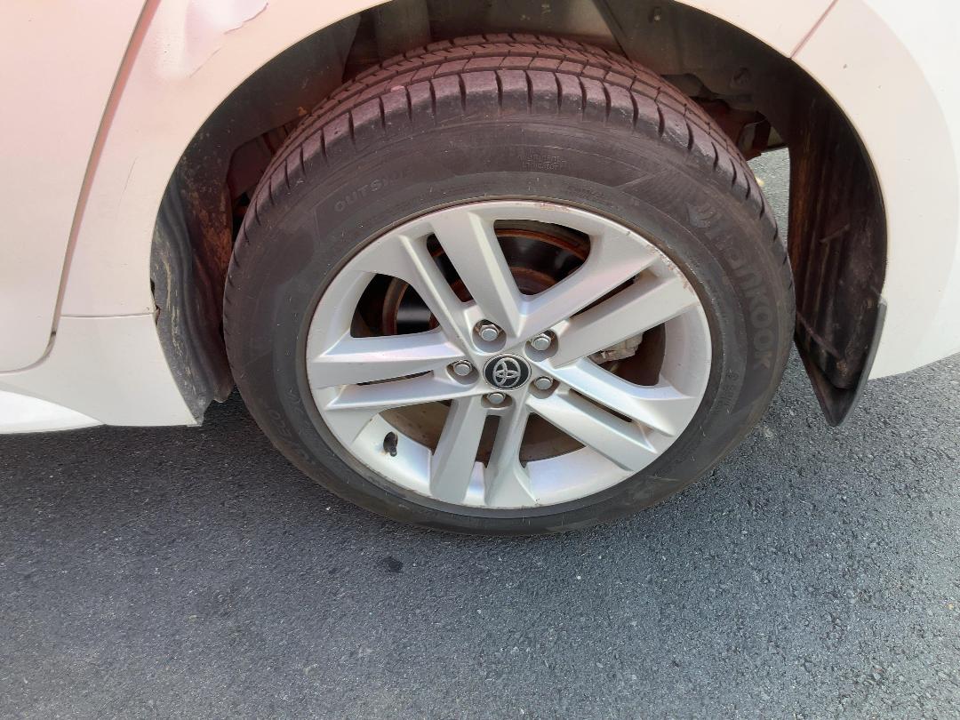 Photo '12' of Toyota Corolla GX