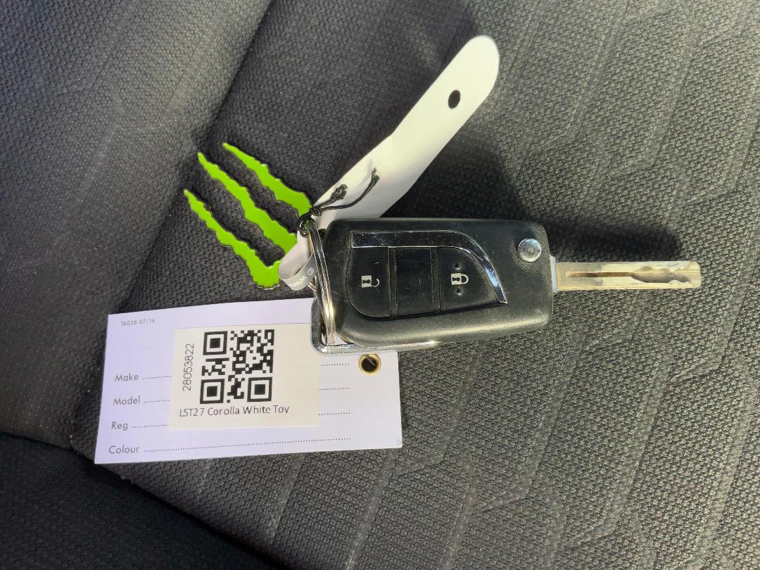 Photo '24' of Toyota Corolla GX