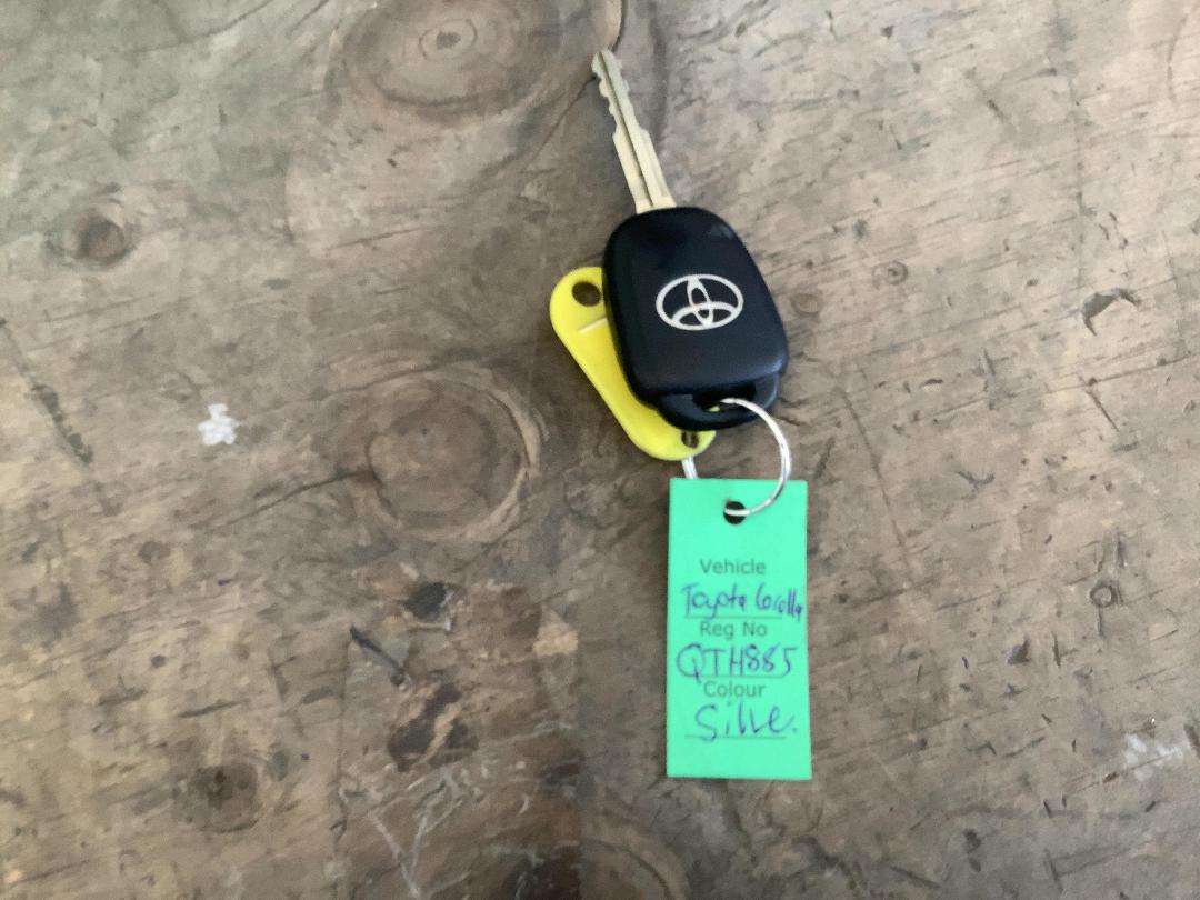 Photo '17' of Toyota Corolla Axio