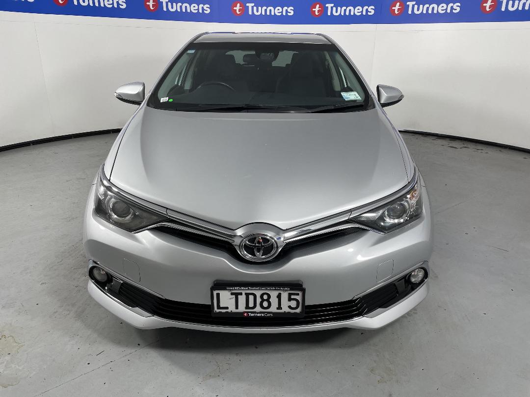 Photo '2' of Toyota Corolla