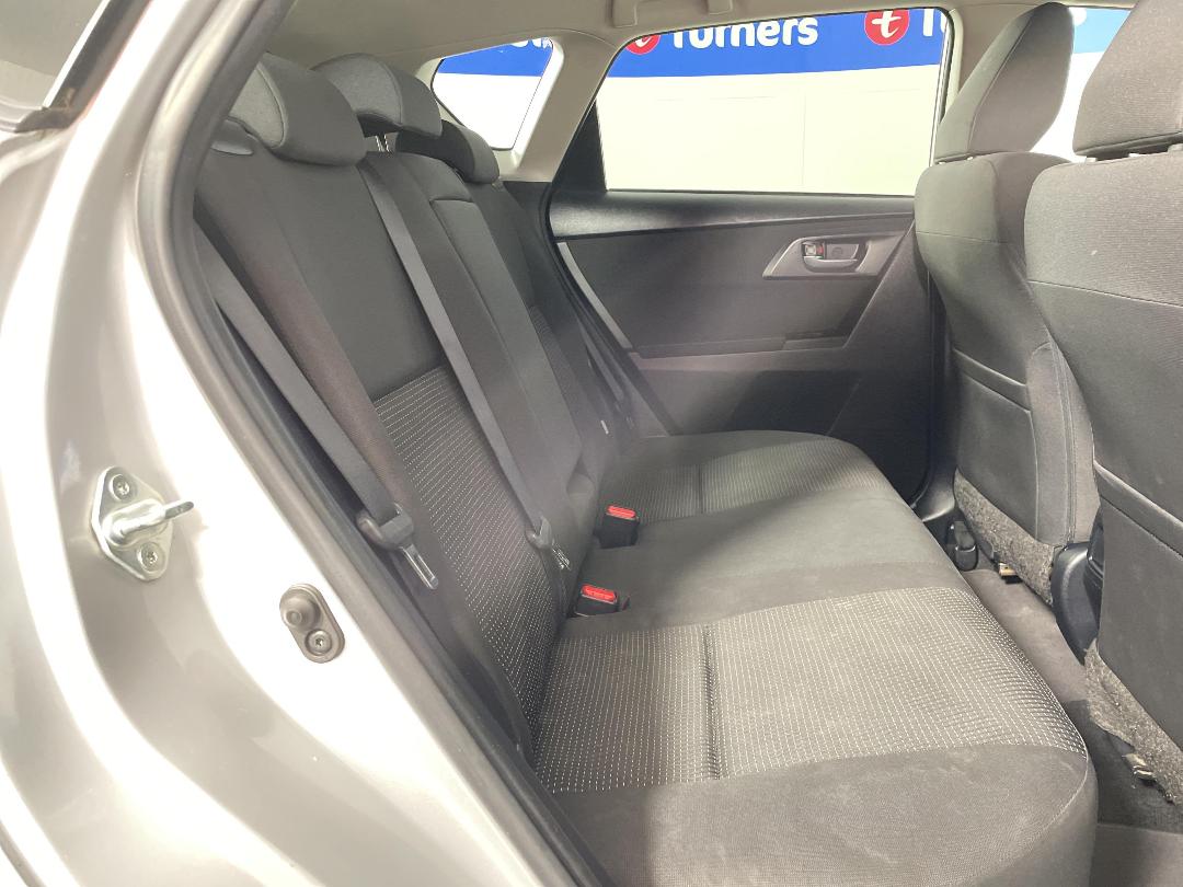 Photo '20' of Toyota Corolla