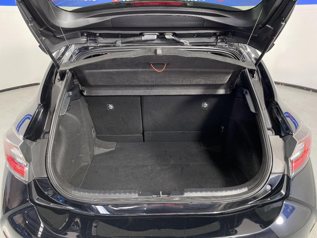 Photo '14' of Toyota Corolla