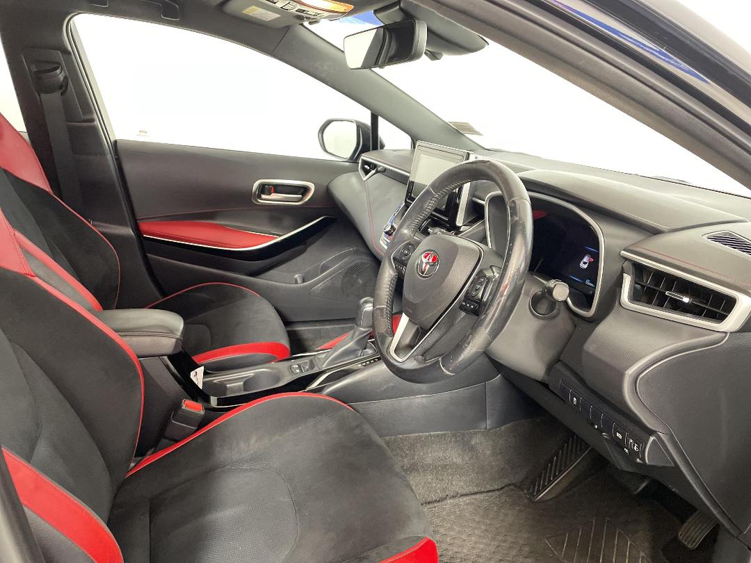 Photo '16' of Toyota Corolla