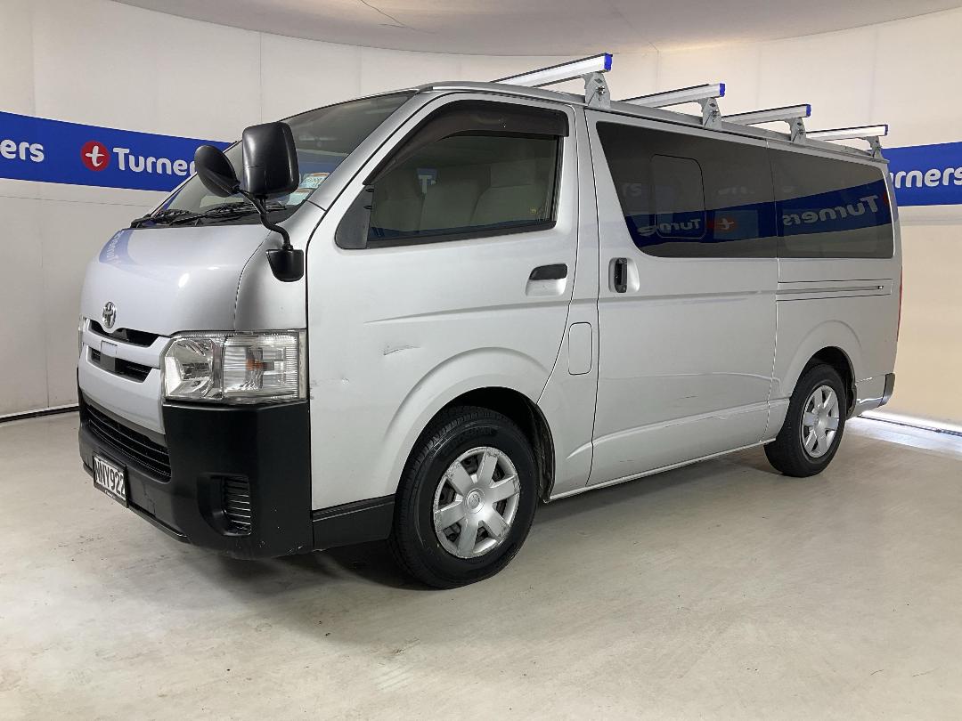 Photo '4' of Toyota Hiace Photo '4' of Toyota Hiace