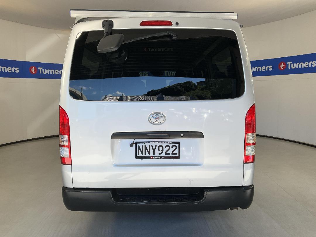 Photo '6' of Toyota Hiace Photo '6' of Toyota Hiace