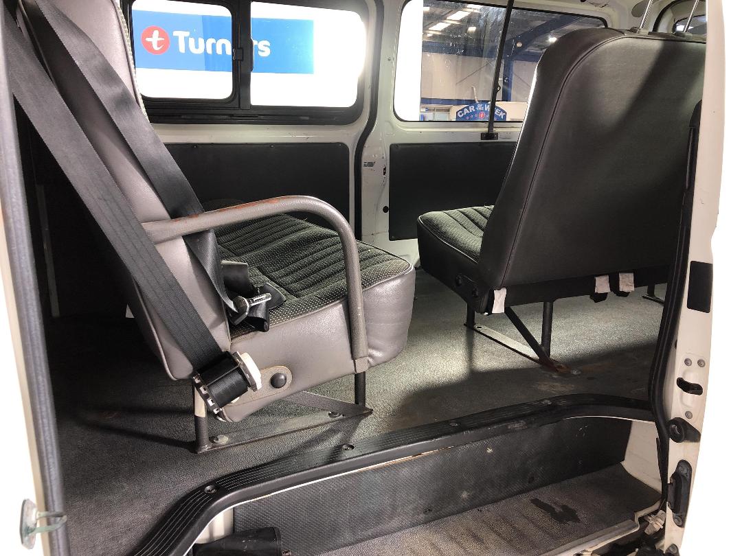 Photo '20' of Toyota Hiace