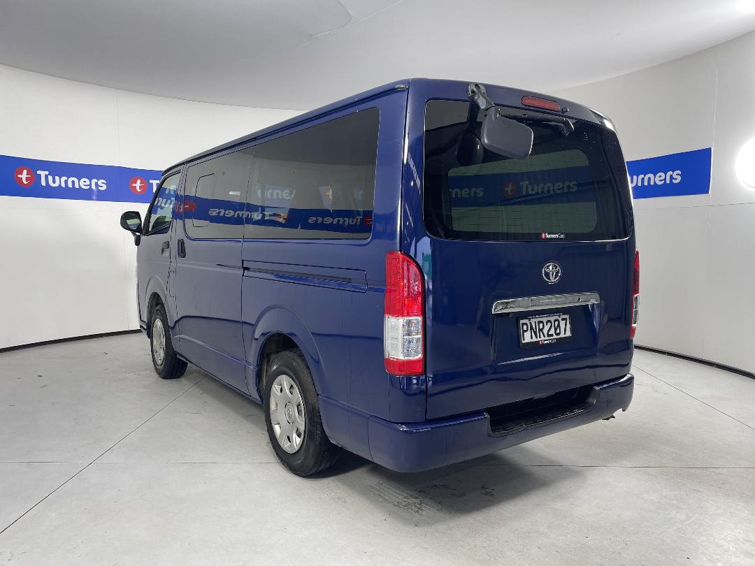 Photo '5' of Toyota Hiace