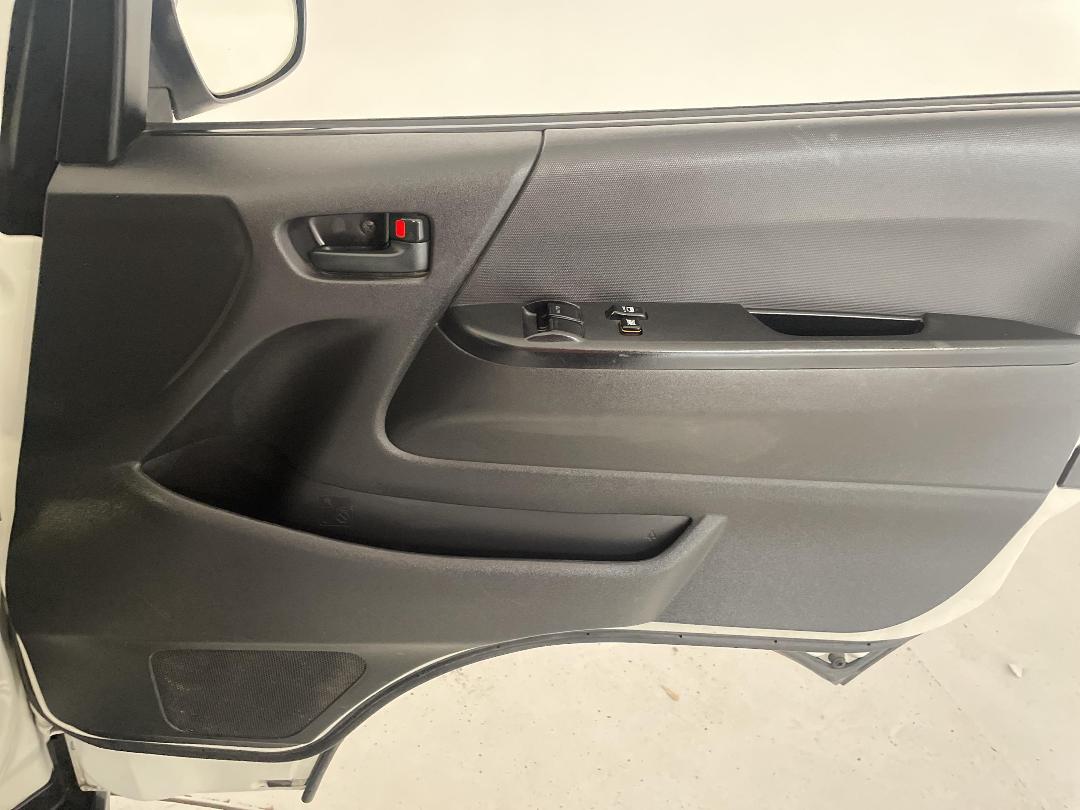 Photo '15' of Toyota Hiace