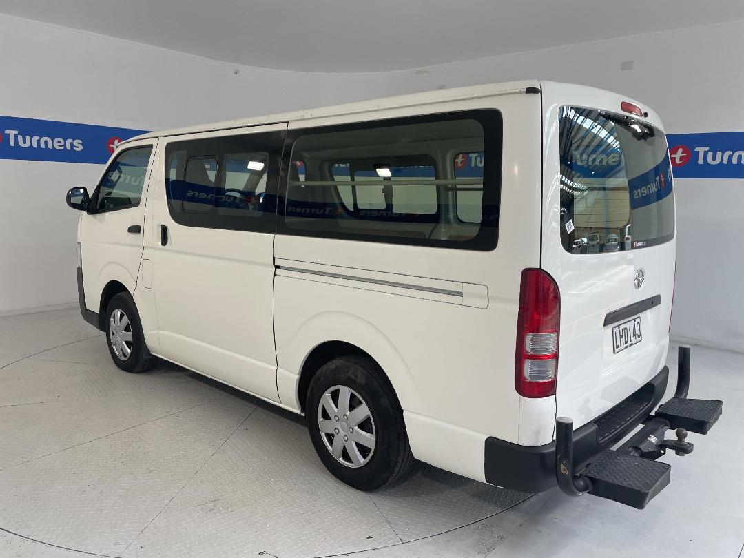 Photo '5' of Toyota Hiace